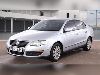 Used Volkswagen Passat 2005 for sale - 77578513: Photo