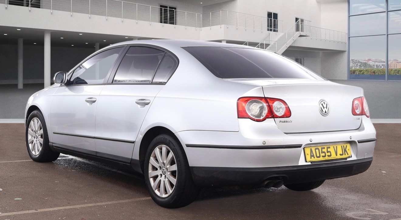 Used Volkswagen Passat 2005 for sale - 77578513: Photo 2