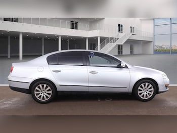 Used Volkswagen Passat 2005 for sale - 77578513: Photo