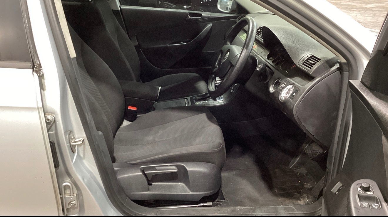 Used Volkswagen Passat 2005 for sale - 77578513: Photo 9