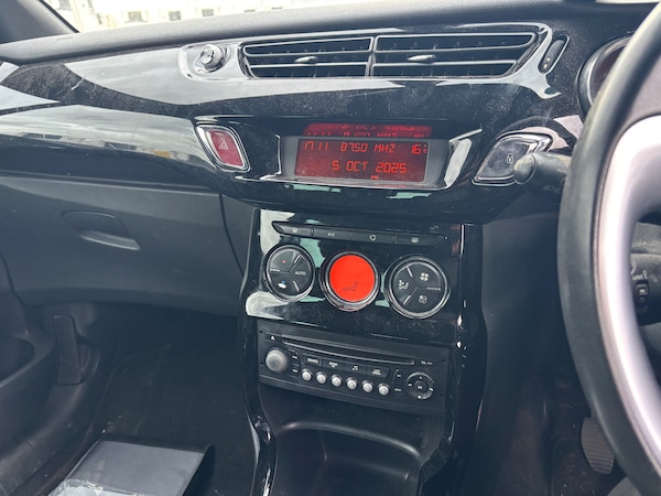 Used Citroen DS3 2011 for sale - 75611856: Photo 11