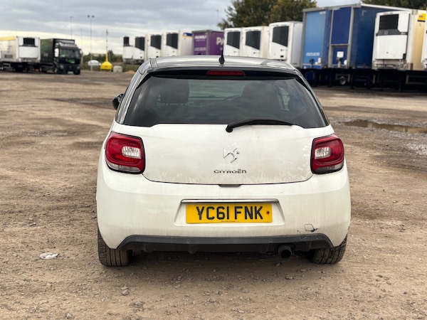 Used Citroen DS3 2011 for sale - 75611856: Photo 2