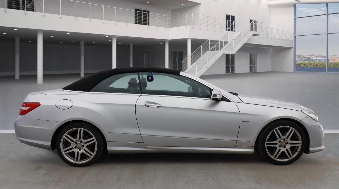 Used Mercedes-Benz E Class 2011 for sale - 78020504: Photo 5