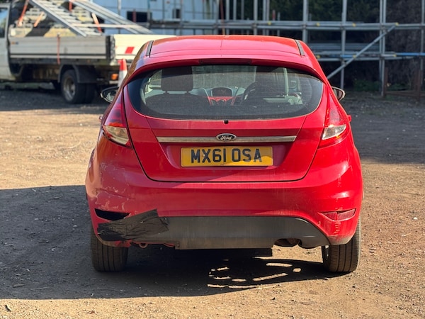 Used Ford Fiesta 2011 for sale - 75613795: Photo 4