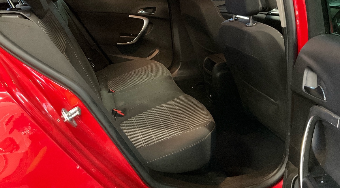 Used Vauxhall Insignia 2017 for sale - 77079237: Photo 8