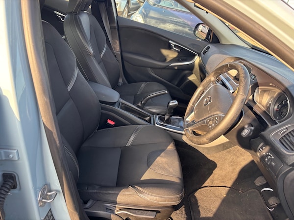 Used Volvo V40 2018 for sale - 75518178: Photo 13