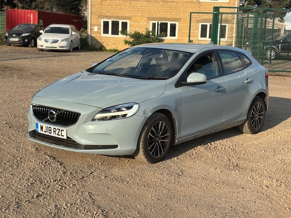 Used Volvo V40 2018 for sale - 75518178: Photo 7