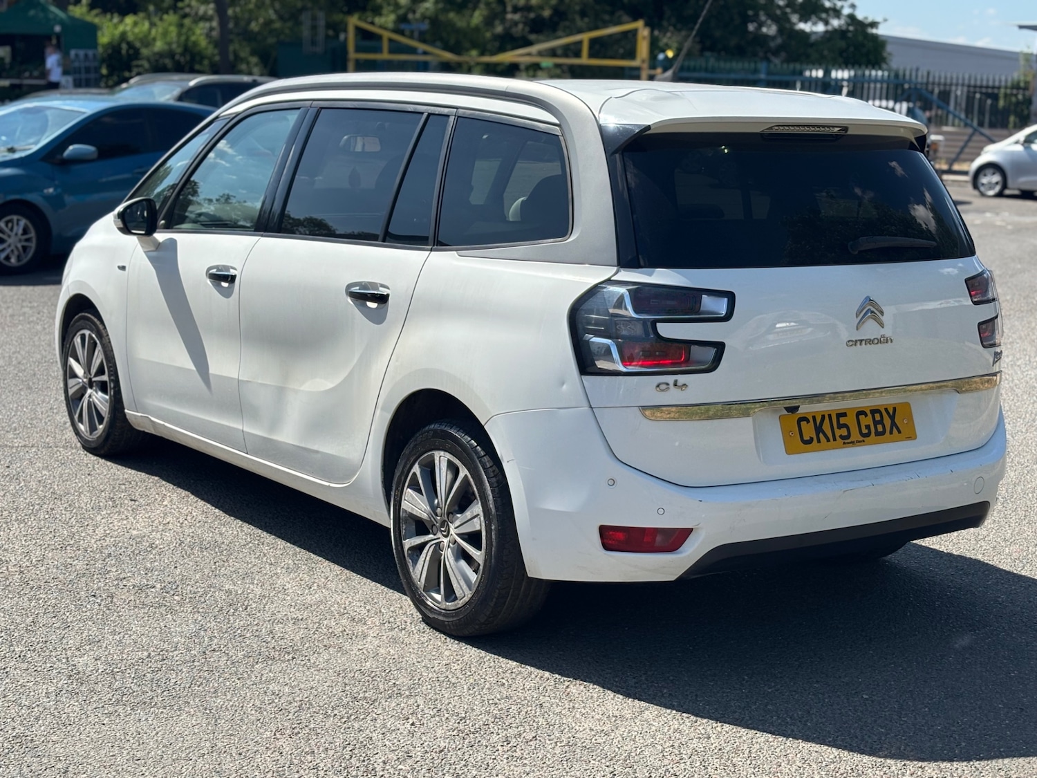 Vehicle 5