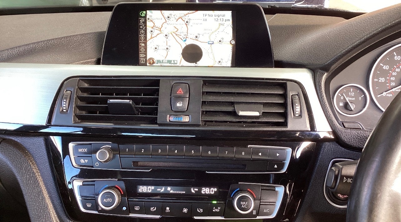 Used BMW 3 Series 2016 for sale - 76920181: Photo 11