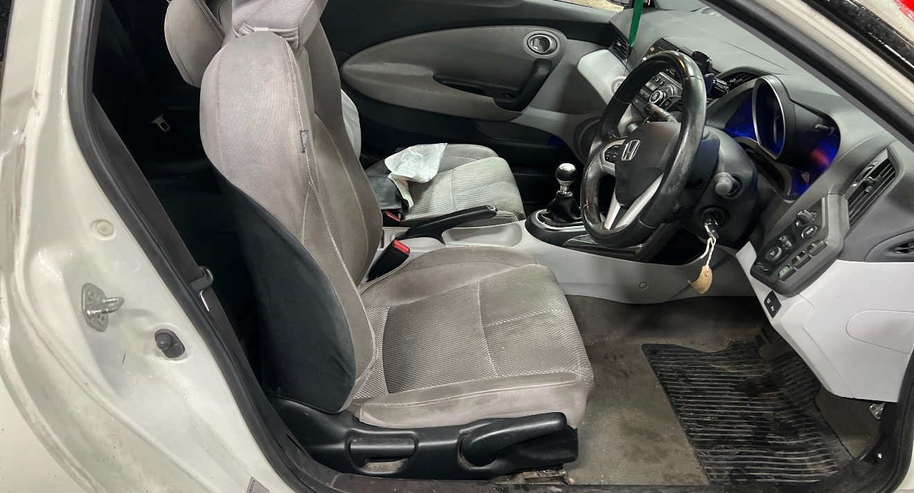 Used Honda CR-Z 2010 for sale - 77522426: Photo 9