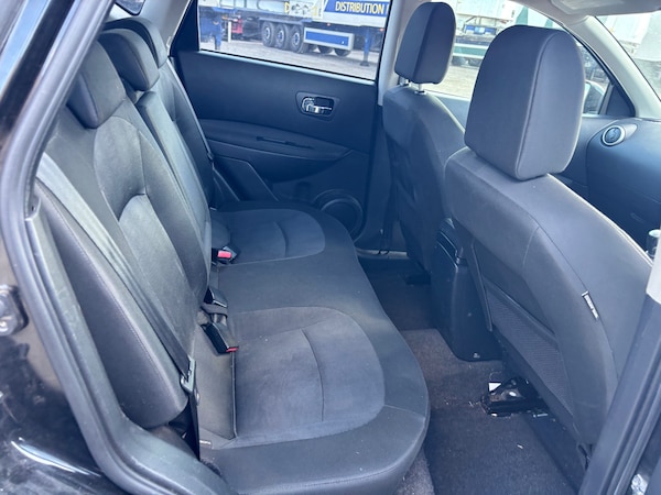 Used Nissan Qashqai 2010 for sale - 75518184: Photo 9