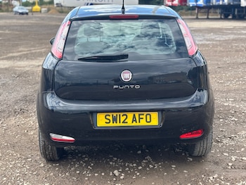 Used Fiat Punto 2012 for sale - 75644464: Photo