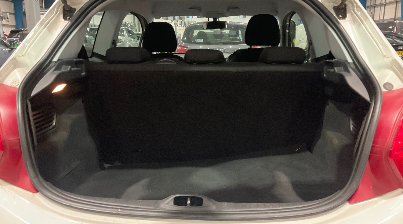 Used Peugeot 208 2014 for sale - 77578509: Photo 7