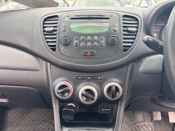 Used Hyundai i10 2012 for sale - 75525666: Photo 14