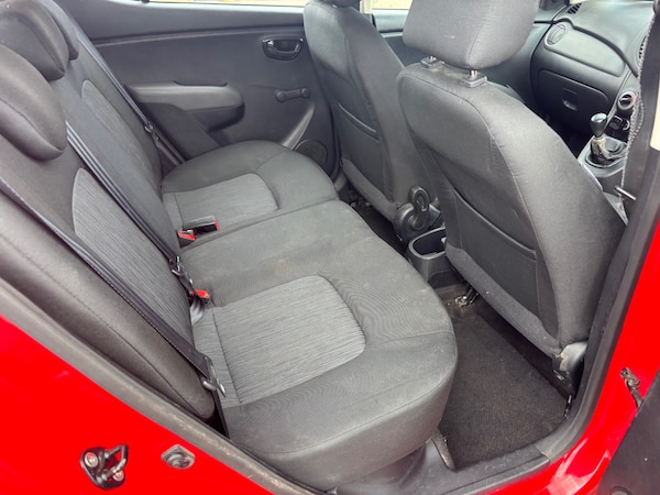 Used Hyundai i10 2012 for sale - 75525666: Photo 9