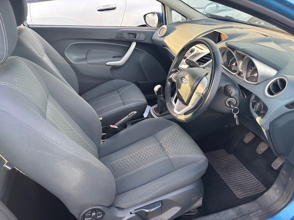Used Ford Fiesta 2010 for sale - 75524535: Photo 10