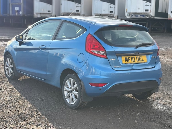 Used Ford Fiesta 2010 for sale - 75524535: Photo 4