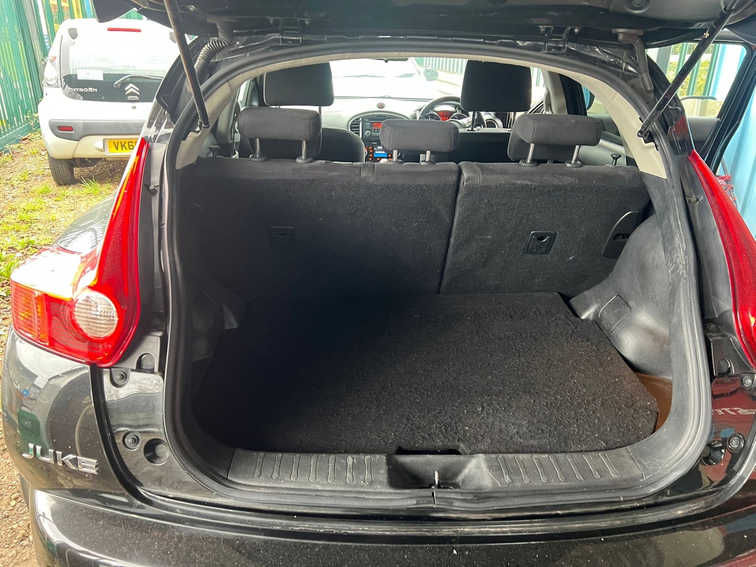 Used Nissan Juke 2011 for sale - 76594848: Photo 8