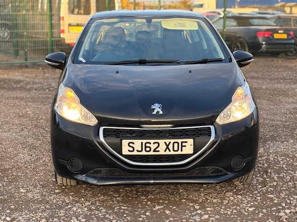 Used Peugeot 208 2012 for sale - 75630000: Photo 8