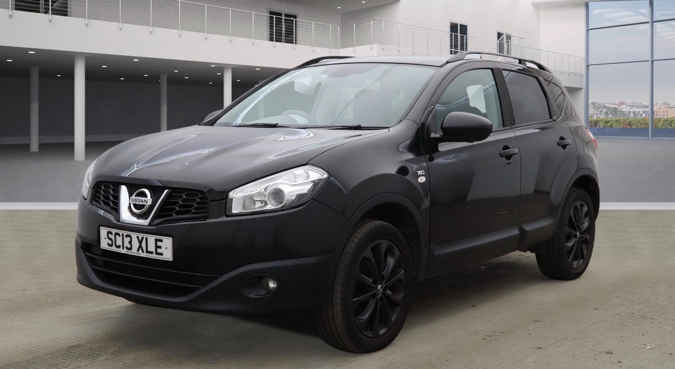 Used Nissan Qashqai 2013 for sale - 77626444: Photo 2