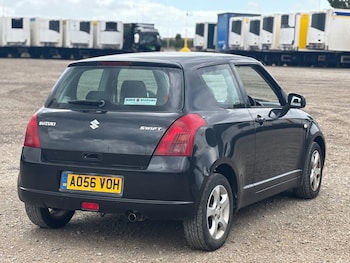 Used Suzuki Swift 2006 for sale - 76177683: Photo 3