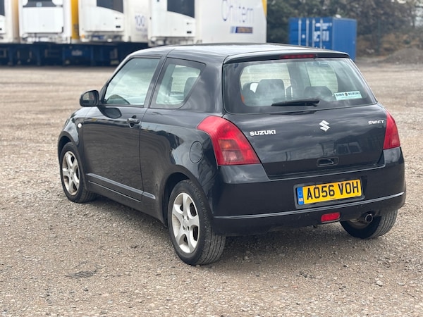 Used Suzuki Swift 2006 for sale - 76177683: Photo 5