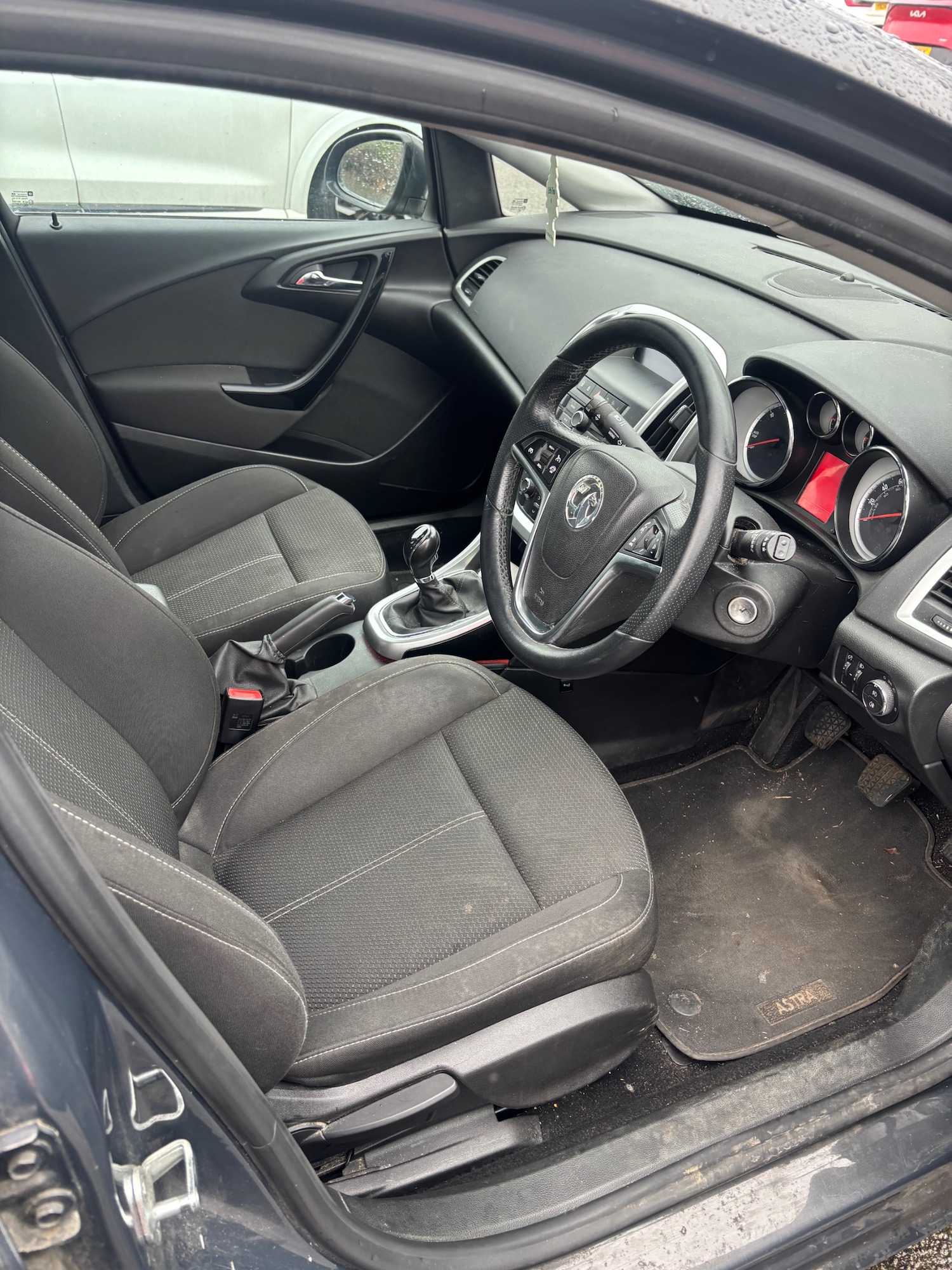 Used Vauxhall Astra 2015 for sale - 77626845: Photo 5