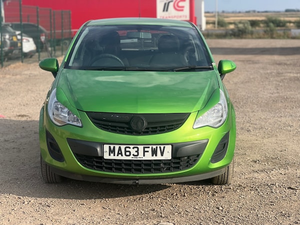 Used Vauxhall Corsa 2013 for sale - 75529440: Photo 2