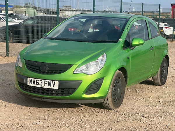 Used Vauxhall Corsa 2013 for sale - 75529440: Photo 3