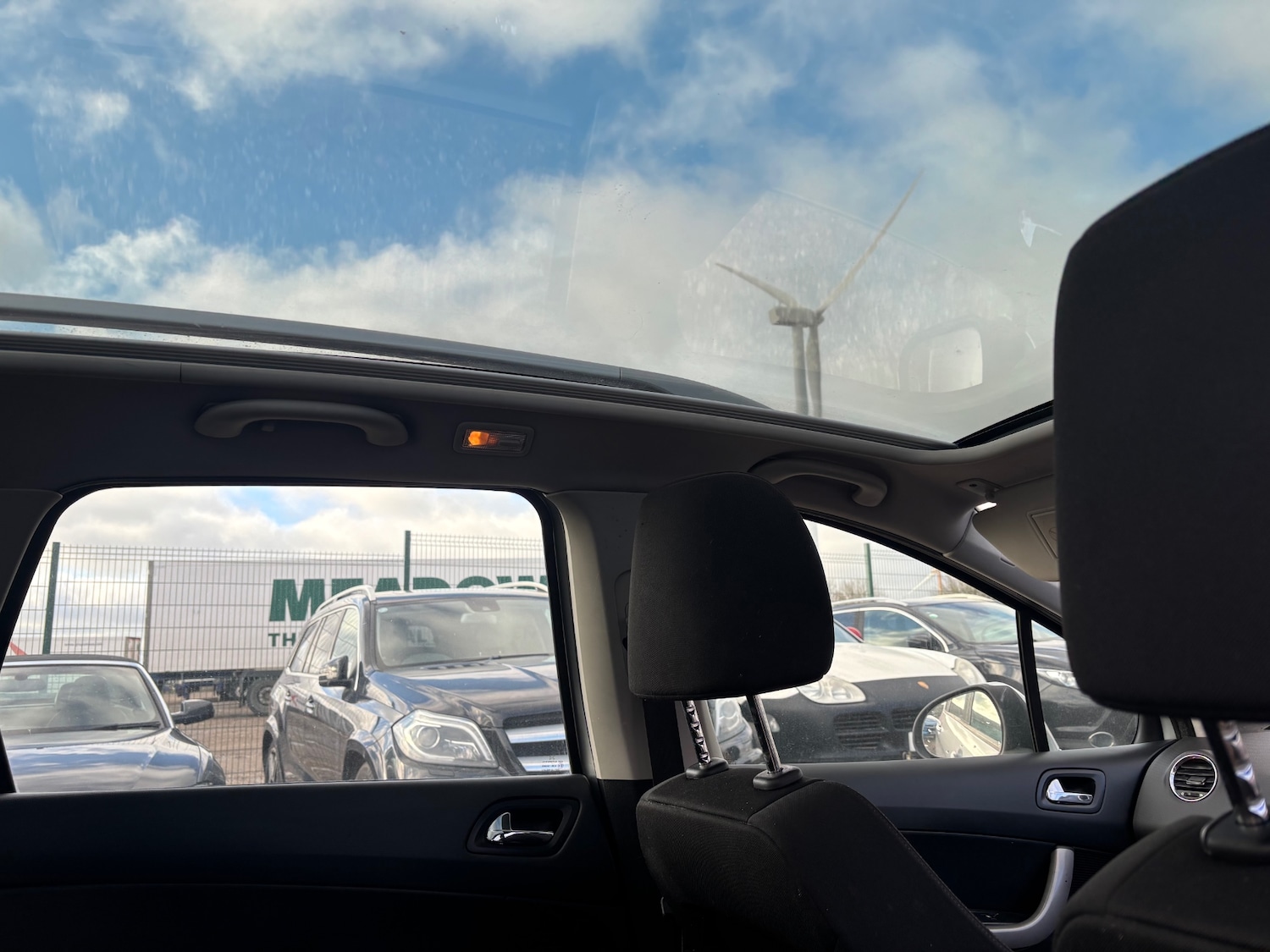 Used Peugeot 308 2010 for sale - 76625773: Photo 10