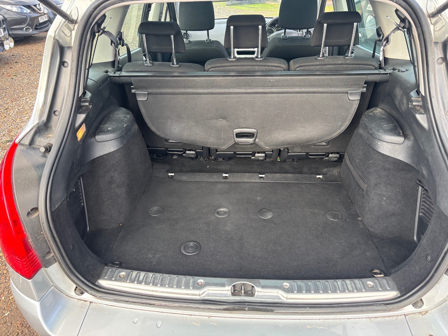 Used Peugeot 308 2010 for sale - 76625773: Photo 7