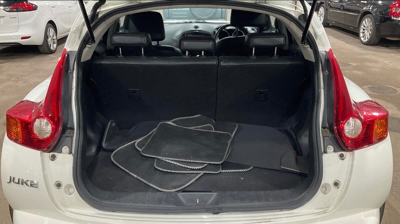 Used Nissan Juke 2011 for sale - 76517856: Photo 7