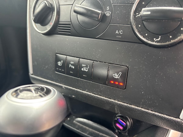Used Mercedes-Benz B Class 2010 for sale - 75701291: Photo 14