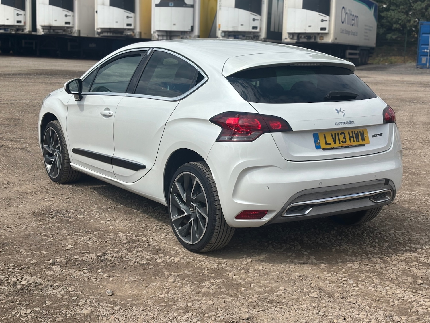 Vehicle 5