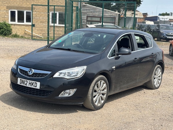 Used Vauxhall Astra 2012 for sale - 75530136: Photo 7
