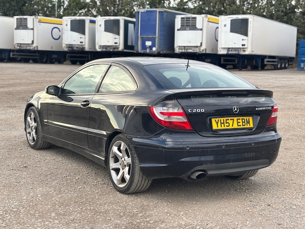 Used Mercedes-Benz C-Class 2007 for sale - 75518174: Photo 5