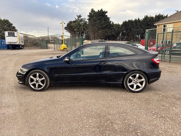 Used Mercedes-Benz C-Class 2007 for sale - 75518174: Photo 6