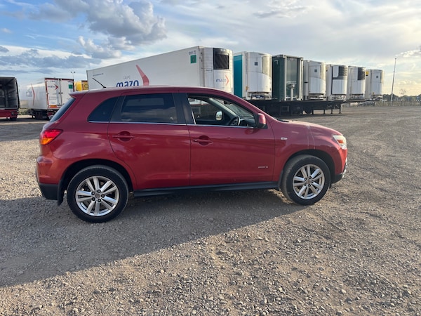 Used Mitsubishi ASX 2010 for sale - 75695026: Photo 2
