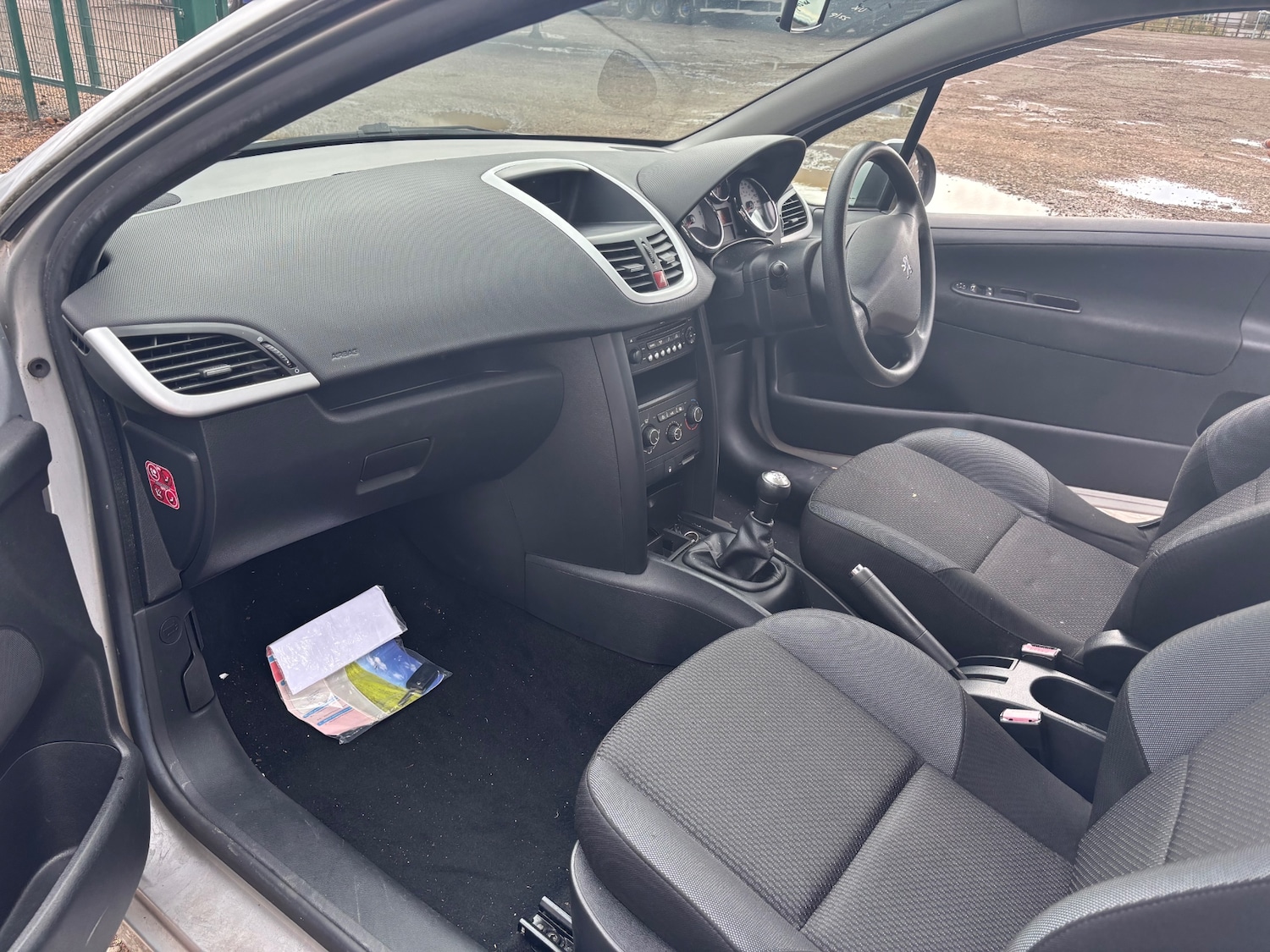 Used Peugeot 207 2009 for sale - 76177888: Photo 13