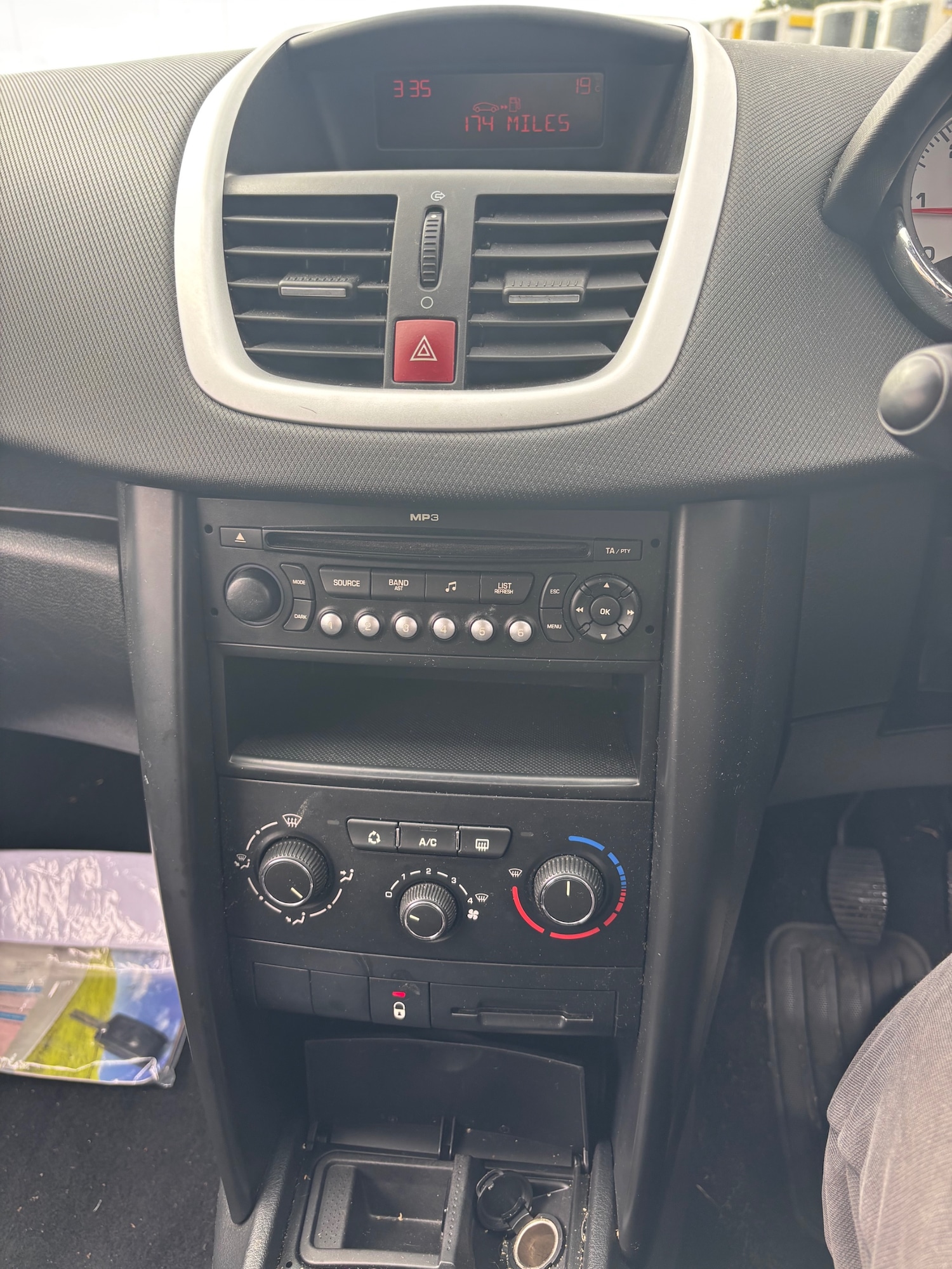 Used Peugeot 207 2009 for sale - 76177888: Photo 15