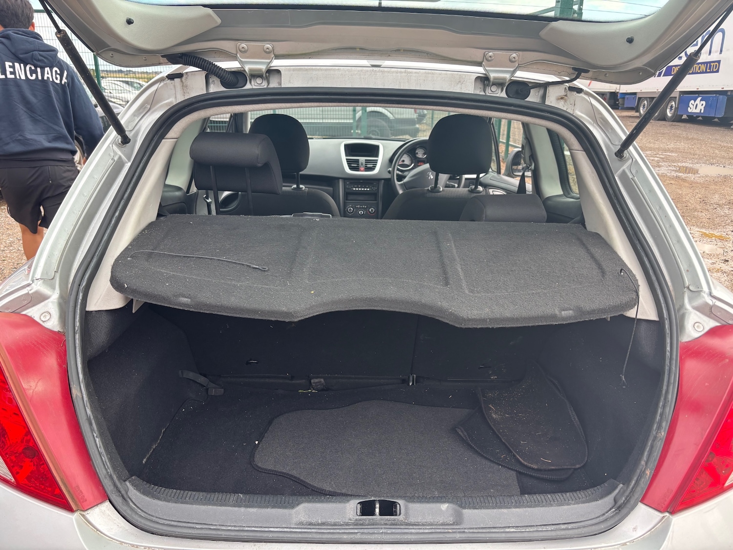 Used Peugeot 207 2009 for sale - 76177888: Photo 9