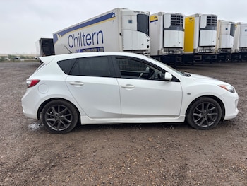 Used Mazda Mazda3 2013 for sale - 75521501: Photo