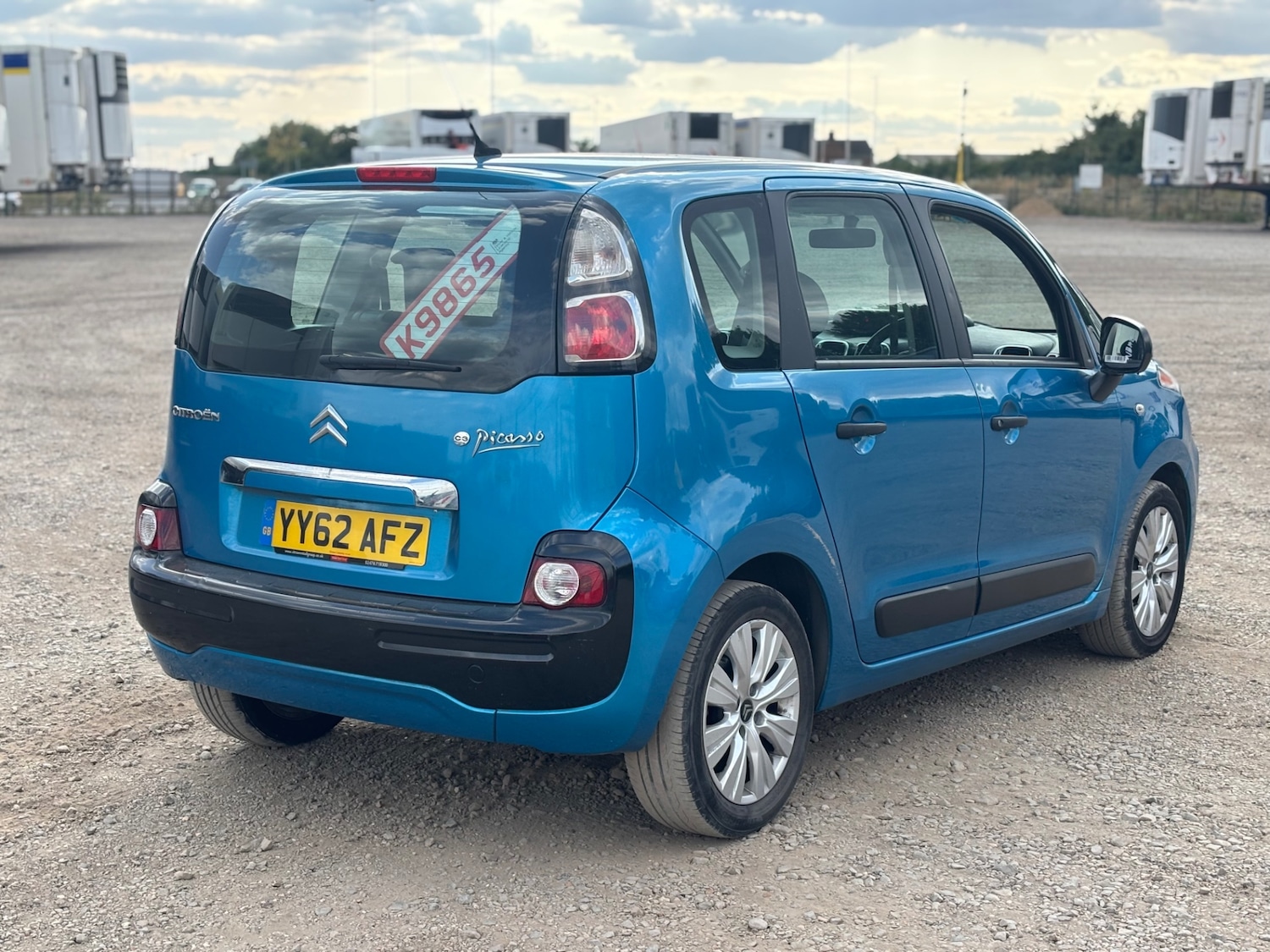 Vehicle 3