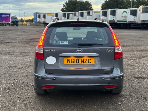 Used Hyundai i30 2010 for sale - 75518189: Photo 3