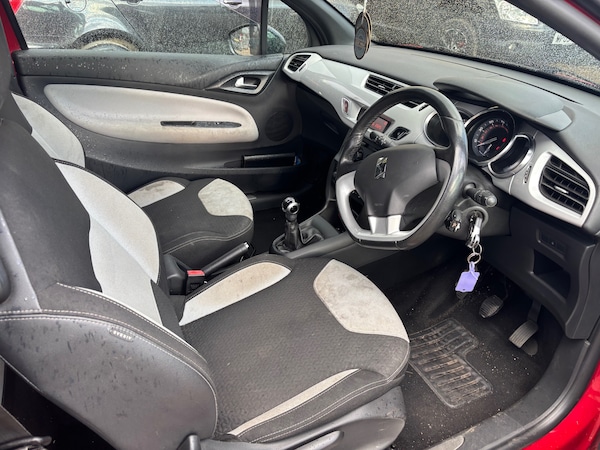 Used Citroen DS3 2014 for sale - 75614857: Photo 9