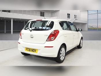 Used Hyundai i20 2013 for sale - 75743605: Photo