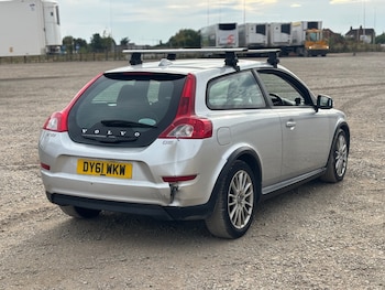 Used Volvo C30 2011 for sale - 75525102: Photo