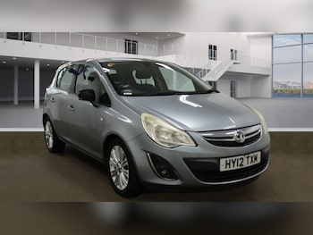 Vauxhall - Corsa