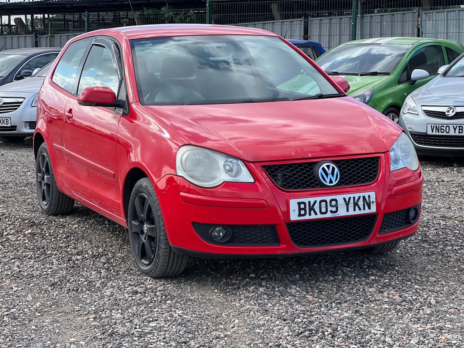 Used Volkswagen Polo 2009 for sale - 76887501: Photo 1