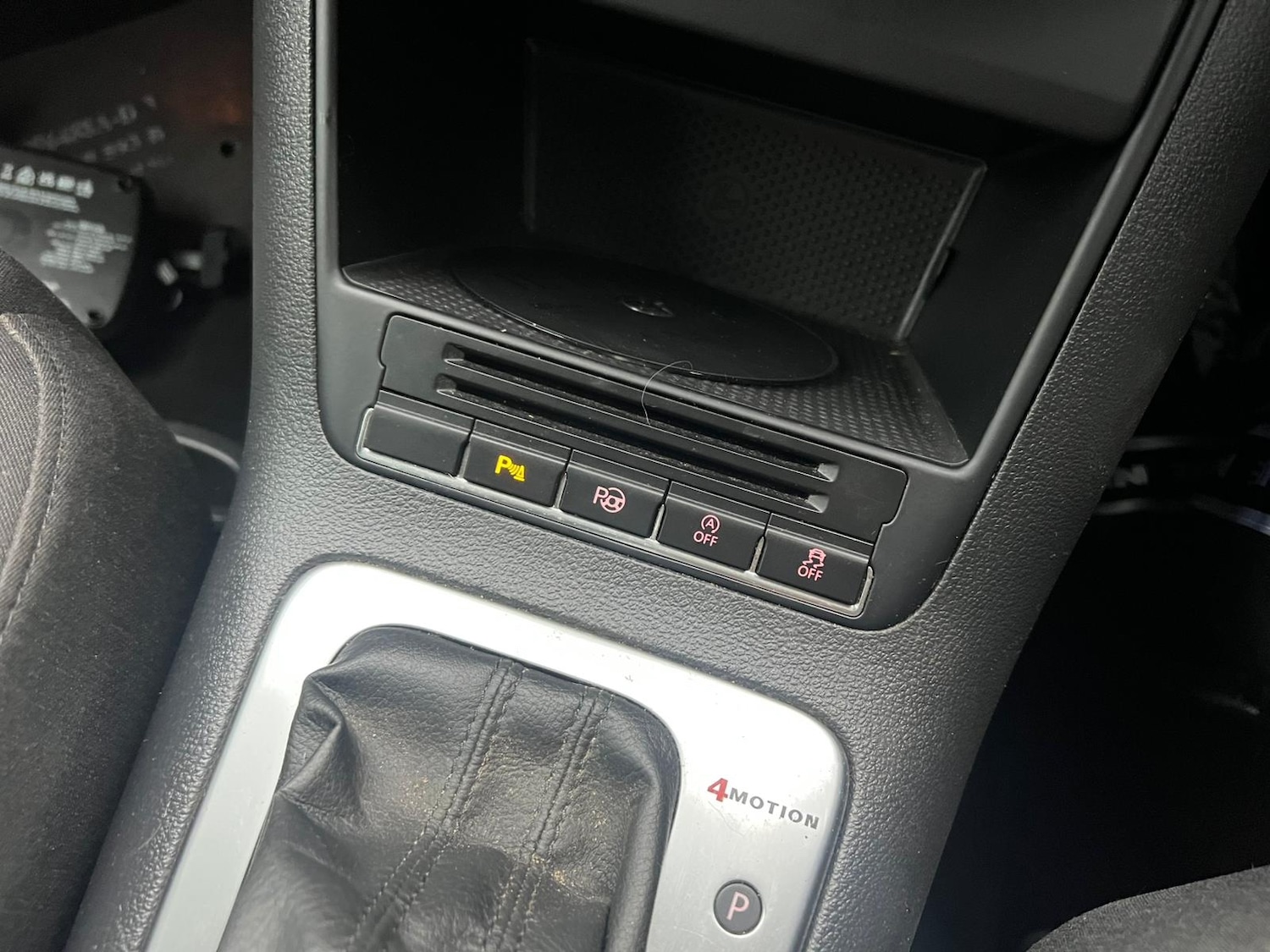 Used Volkswagen Tiguan 2015 for sale - 76822005: Photo 13